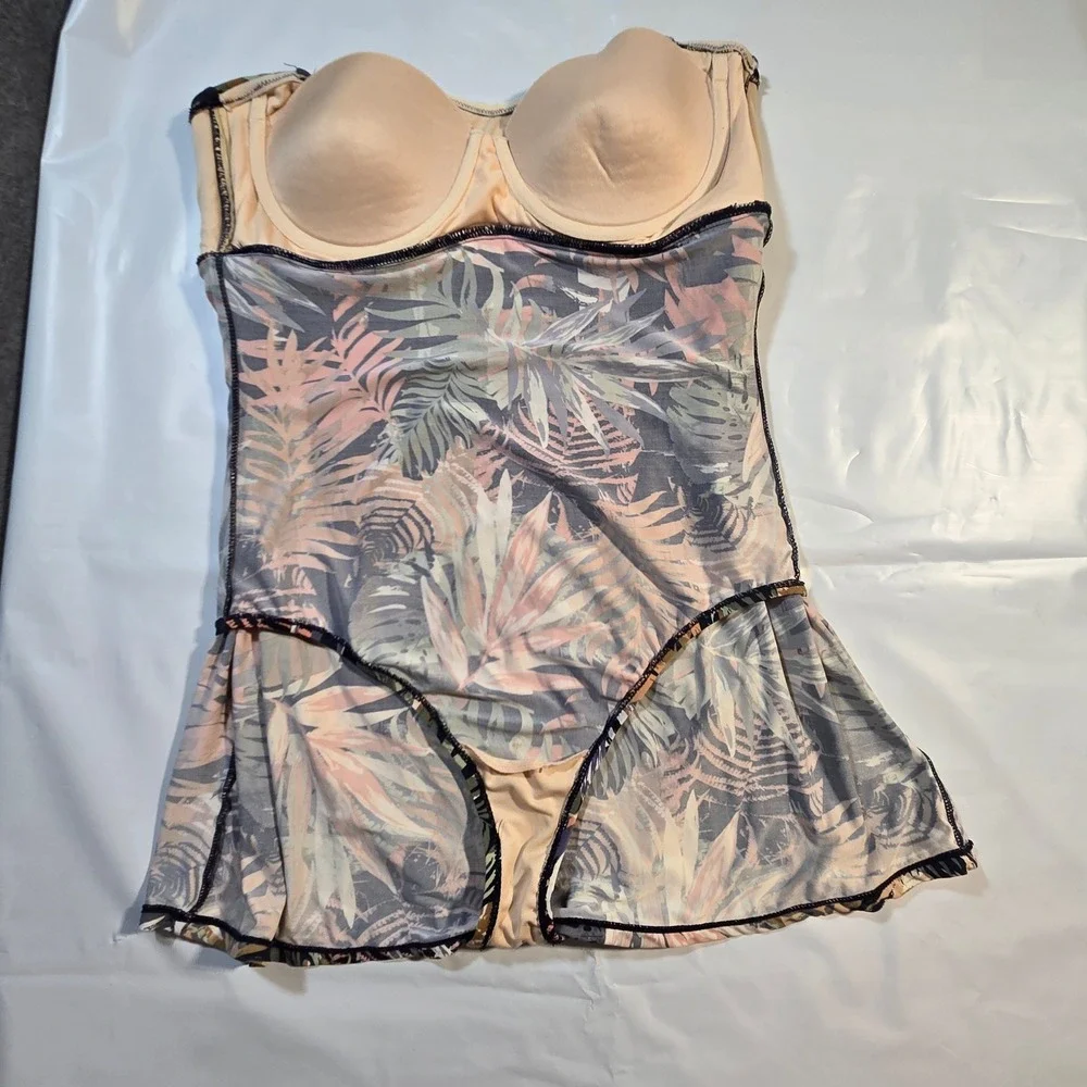 Garnet Hill Tropical Palm Print Swim Dress One Piece Halter Swimsuit Sz 12 Beach